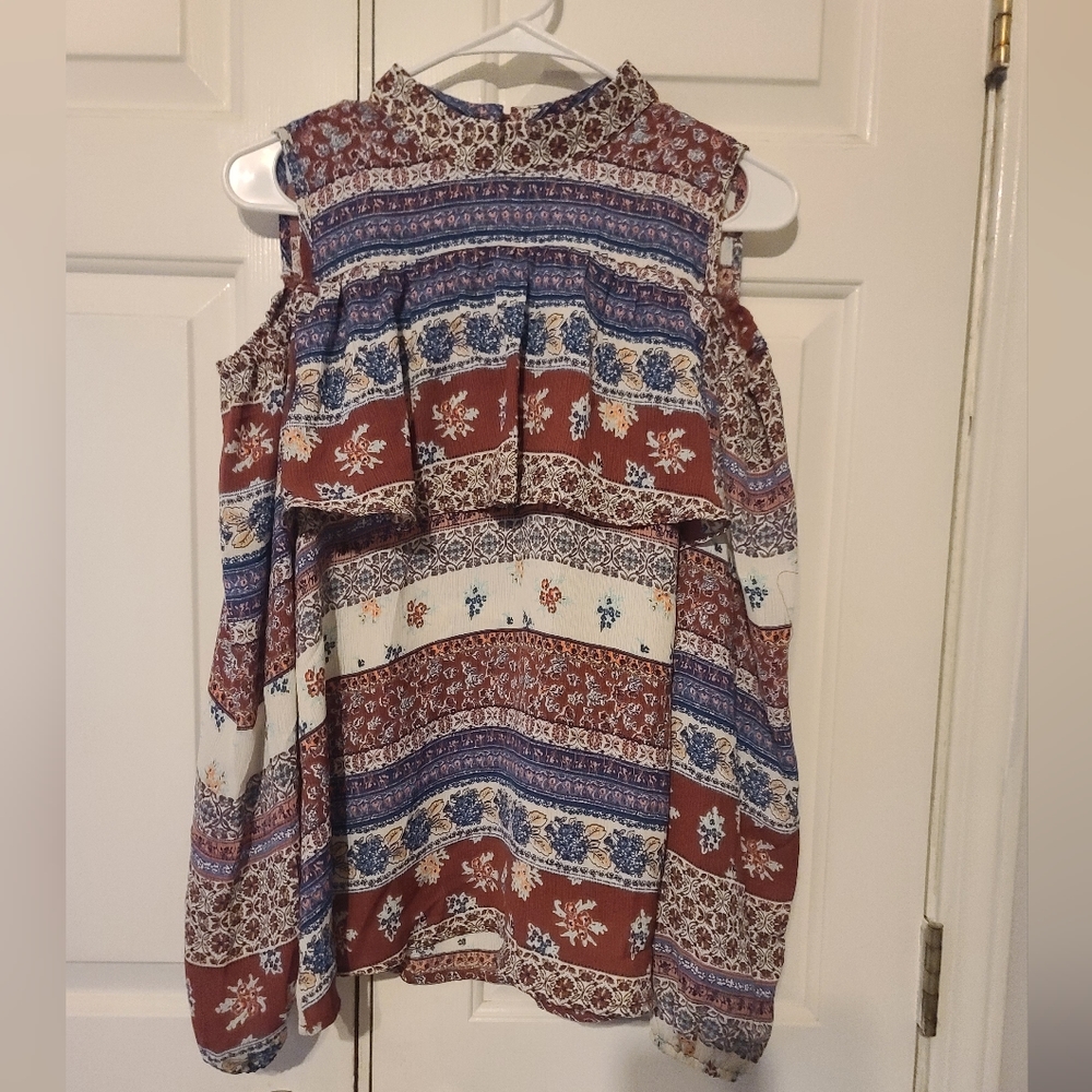 Women's top small